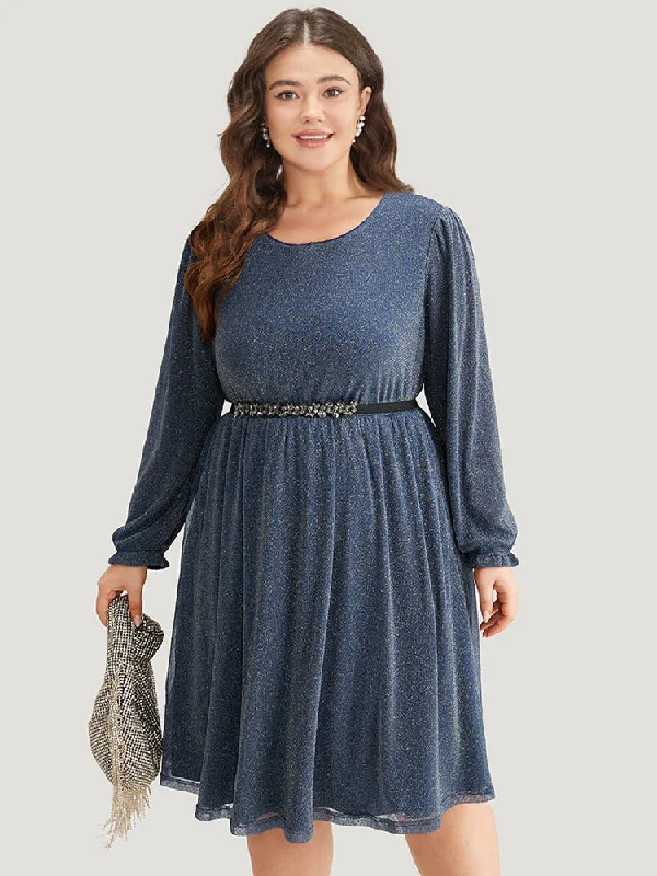 Midi dresses with geometric cutouts for a contemporary and edgy look Glitter Crew Neck Pocket Pleated Dress Midi dresses with geometric cutouts for a contemporary and edgy look Glitter Crew Neck Pocket Pleated Dress