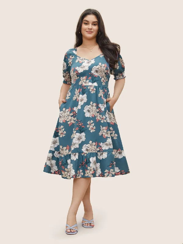 Midi dresses with patchwork patterns for a one - of - a - kind style Floral Frill Trim Shirred Pocket Square Neck Dress Midi dresses with patchwork patterns for a one - of - a - kind style Floral Frill Trim Shirred Pocket Square Neck Dress