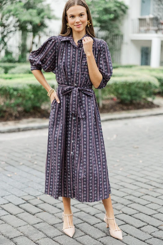 Midi dresses with ribbed textures for a unique and tactile appearance It Was All A Dream Espresso Brown Ditsy Floral Midi Dress Midi dresses with ribbed textures for a unique and tactile appearance It Was All A Dream Espresso Brown Ditsy Floral Midi Dress