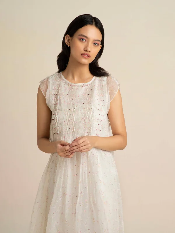 Midi dresses with tassel accents for a bohemian and free - spirited style Faded Rose Organza Midi Dress Midi dresses with tassel accents for a bohemian and free - spirited style Faded Rose Organza Midi Dress