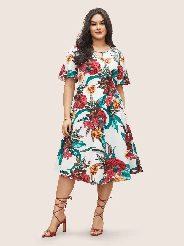 Midi dresses with belted waists to accentuate the figure Floral Print Keyhole Pocket Ruffle Sleeve Dress Midi dresses with belted waists to accentuate the figure Floral Print Keyhole Pocket Ruffle Sleeve Dress