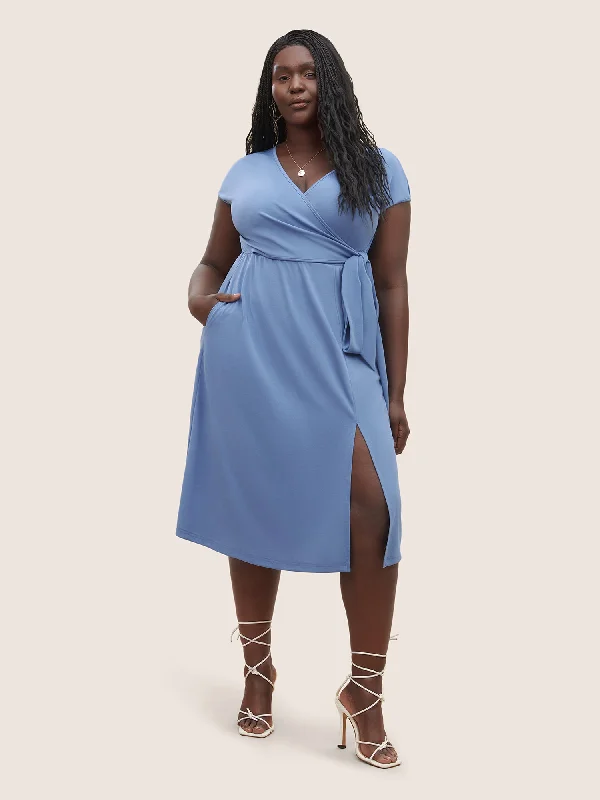 Midi dresses with satin - finish fabrics for a luxurious feel Solid Ties Wrap Dolman Sleeve Split Side Dress Midi dresses with satin - finish fabrics for a luxurious feel Solid Ties Wrap Dolman Sleeve Split Side Dress