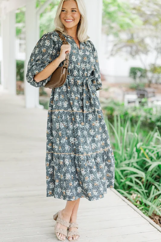 Midi dresses with one - shoulder designs for a modern and asymmetric style All So Serious Black Floral Midi Dress Midi dresses with one - shoulder designs for a modern and asymmetric style All So Serious Black Floral Midi Dress