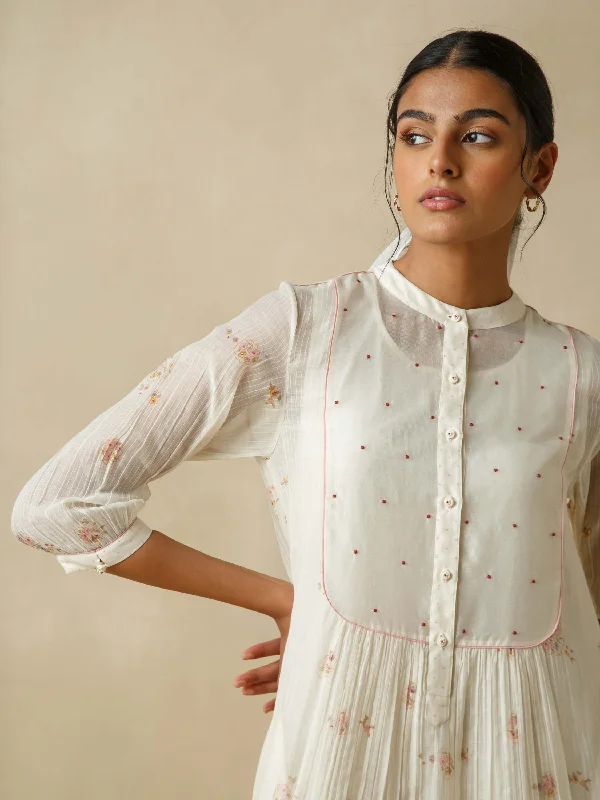 Midi dresses with ruched sleeves for a more fitted and stylish arm look Water Lilies Midi Dress Midi dresses with ruched sleeves for a more fitted and stylish arm look Water Lilies Midi Dress