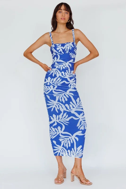 Ball Gown Women Dress with a Full Skirt for a Princess - like LookHawaiian Sun Ruched Bust Midi Dress Print Blue Ball Gown Women Dress with a Full Skirt for a Princess - like LookHawaiian Sun Ruched Bust Midi Dress Print Blue
