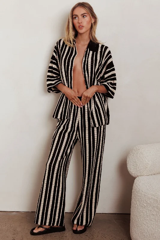 Empire Waist Women Dress to Accentuate the Bust and Conceal the WaistInfluence Knit Straight Leg Pants Black Empire Waist Women Dress to Accentuate the Bust and Conceal the WaistInfluence Knit Straight Leg Pants Black