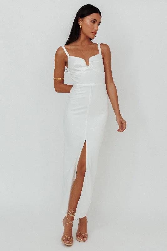 Halter Neck Women Dress to Show Off the Shoulders and NecklineLove To Love Front Split Maxi Dress White Halter Neck Women Dress to Show Off the Shoulders and NecklineLove To Love Front Split Maxi Dress White