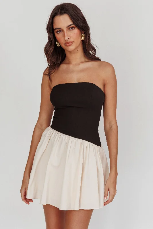 Plus Size Women Dress with a Flattering A - Line Cut for Comfort and StyleMarzipan Strapless Contrast Mini Dress Black Cream Plus Size Women Dress with a Flattering A - Line Cut for Comfort and StyleMarzipan Strapless Contrast Mini Dress Black Cream