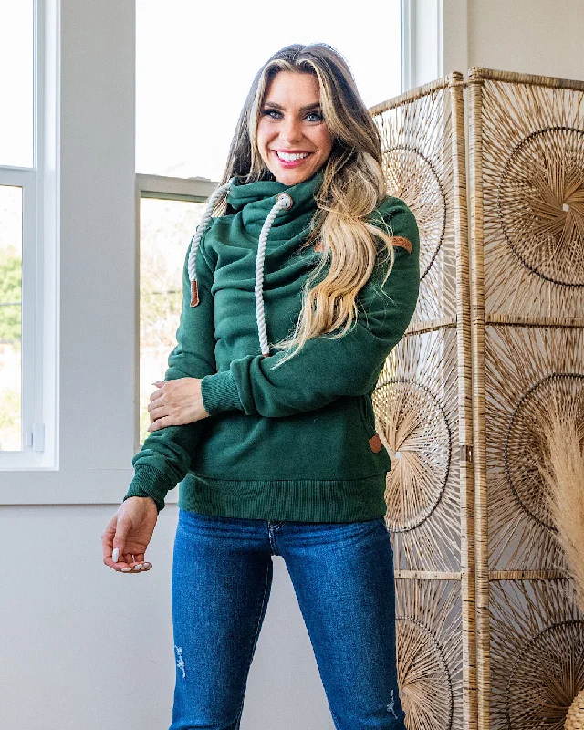 Women's mock - neck sweatshirt made of moisture - wicking material for fitness useNEW! Wanakome Artemis Hoodie - Deep Forest Women's mock - neck sweatshirt made of moisture - wicking material for fitness useNEW! Wanakome Artemis Hoodie - Deep Forest