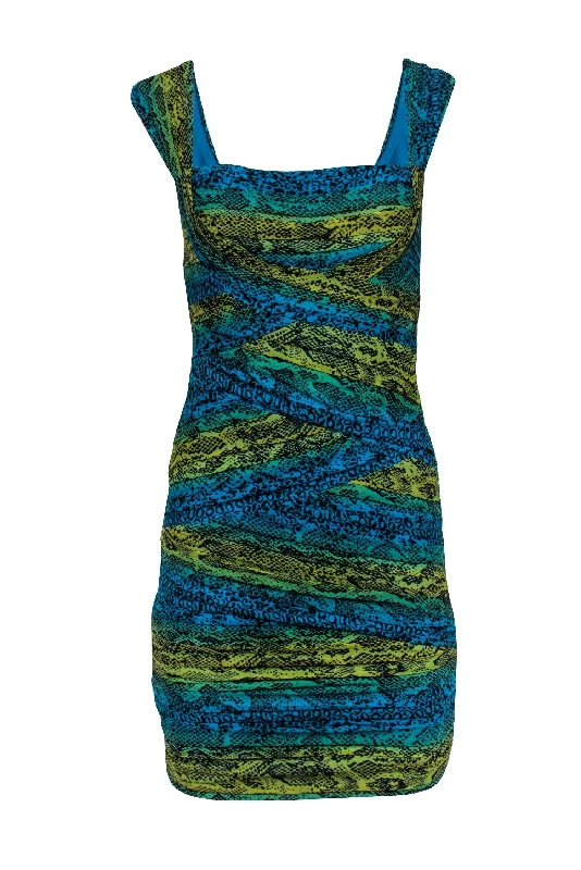 Plus Size Women Dress with a Flattering A - Line Cut for Comfort and Style Plus Size Women Dress with a Flattering A - Line Cut for Comfort and Style BCBG Max Azria - Blue, Turqouise, & Yellow Snakeskin Print Ruched Mesh Dress Sz S Plus Size Women Dress with a Flattering A - Line Cut for Comfort and Style Plus Size Women Dress with a Flattering A - Line Cut for Comfort and Style BCBG Max Azria - Blue, Turqouise, & Yellow Snakeskin Print Ruched Mesh Dress Sz S