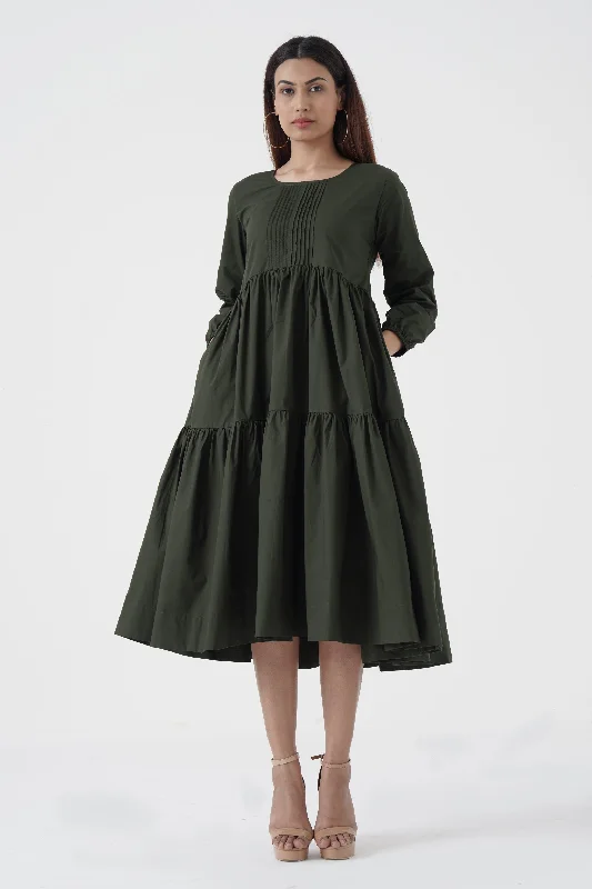 Mermaid - Style Women Dress with a Fitted Silhouette for Special Occasions Mermaid - Style Women Dress with a Fitted Silhouette for Special Occasions Bustling Soul - Back strap Tier Dress - Green Mermaid - Style Women Dress with a Fitted Silhouette for Special Occasions Mermaid - Style Women Dress with a Fitted Silhouette for Special Occasions Bustling Soul - Back strap Tier Dress - Green