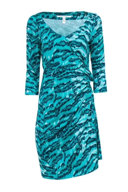 Off - the - Shoulder Women Dress for a Romantic and Feminine Look Off - the - Shoulder Women Dress for a Romantic and Feminine Look Diane von Furstenberg - Bright Green & Teal Tiger Print Silk Dress Sz 6 Off - the - Shoulder Women Dress for a Romantic and Feminine Look Off - the - Shoulder Women Dress for a Romantic and Feminine Look Diane von Furstenberg - Bright Green & Teal Tiger Print Silk Dress Sz 6