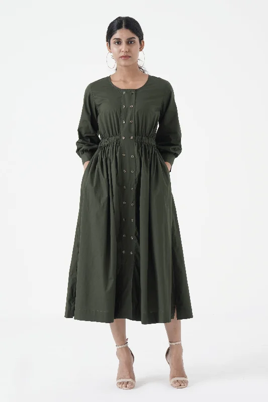 Long - Sleeve Women Dress in Velvet for a Luxurious Winter Look Long - Sleeve Women Dress in Velvet for a Luxurious Winter Look Euphoric - Double button placket dress - Green Long - Sleeve Women Dress in Velvet for a Luxurious Winter Look Long - Sleeve Women Dress in Velvet for a Luxurious Winter Look Euphoric - Double button placket dress - Green