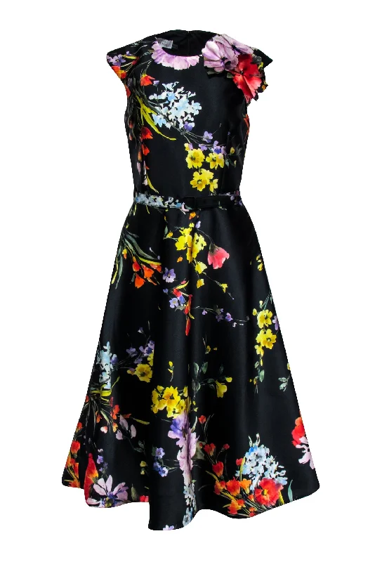 Lace - Embellished Women Dress for an Elegant and Sophisticated Appearance Lace - Embellished Women Dress for an Elegant and Sophisticated Appearance Teri Jon - Black & Multi Color Floral Belted Dress Sz 6 Lace - Embellished Women Dress for an Elegant and Sophisticated Appearance Lace - Embellished Women Dress for an Elegant and Sophisticated Appearance Teri Jon - Black & Multi Color Floral Belted Dress Sz 6