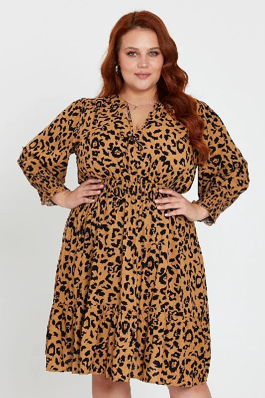 Midi dresses with ruffled bodices for a more pronounced feminine lookAnimal Print Midi Dress V-neck Long Sleeve Midi dresses with ruffled bodices for a more pronounced feminine lookAnimal Print Midi Dress V-neck Long Sleeve
