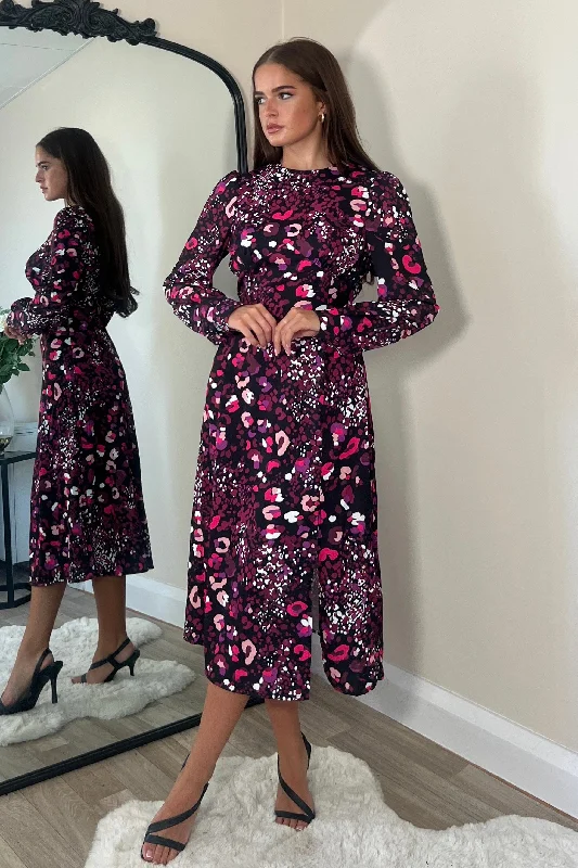 Midi dresses with one - shoulder designs for a modern and asymmetric styleCass Purple Animal Sweetheart Midi Dress Midi dresses with one - shoulder designs for a modern and asymmetric styleCass Purple Animal Sweetheart Midi Dress
