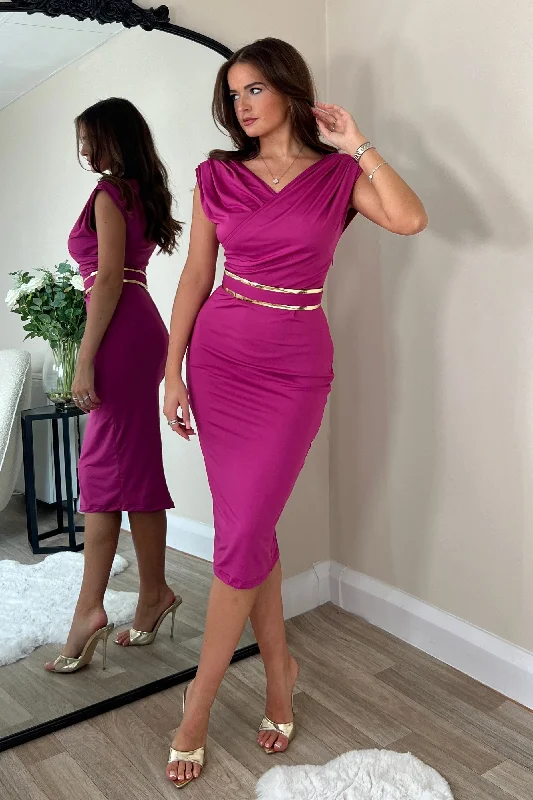 Velvet midi dresses in jewel tones for a glamorous winter eventMiley Orchid Occasion Midi Dress With Belt Velvet midi dresses in jewel tones for a glamorous winter eventMiley Orchid Occasion Midi Dress With Belt