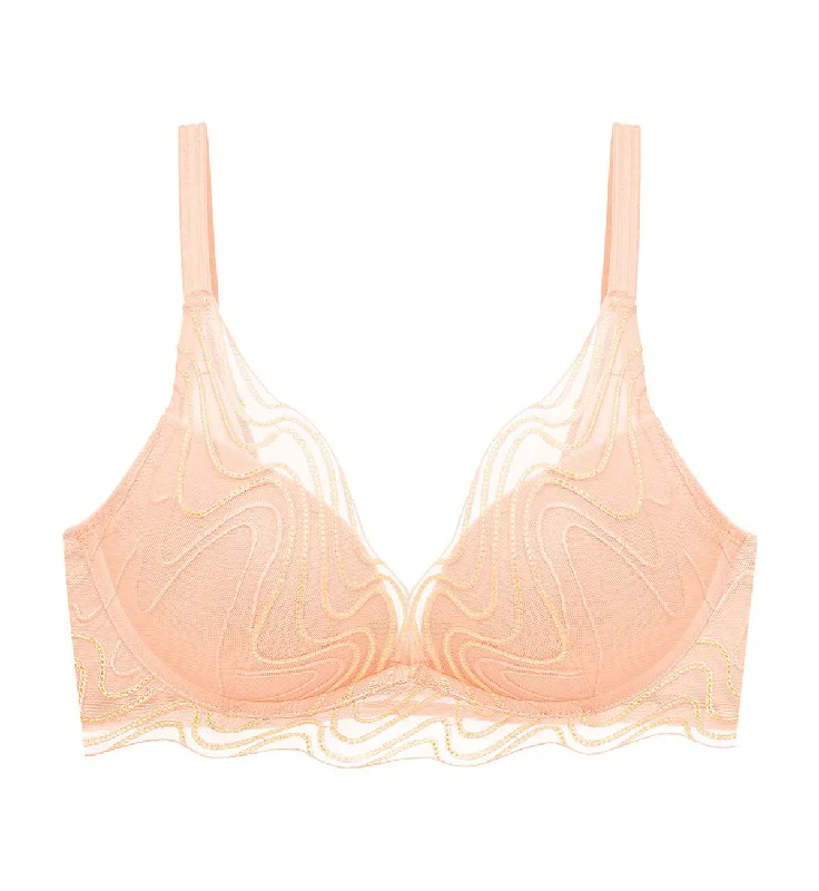 bralette with underwire for added supportCurves Wired Push Up Deep V Bra