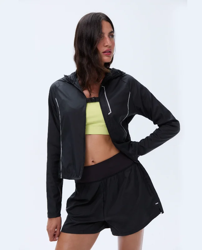 adjustable strap women sport bra for a perfect fitLightweight Running Jacket - Black