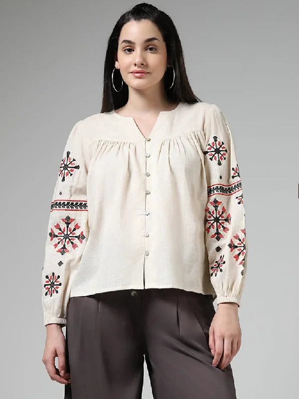 Women's printed floral pants High - waisted women jeans for a flattering silhouette Bombay Paisley Off White Embroidered Cotton Button-Down Top Women's printed floral pants High - waisted women jeans for a flattering silhouette Bombay Paisley Off White Embroidered Cotton Button-Down Top