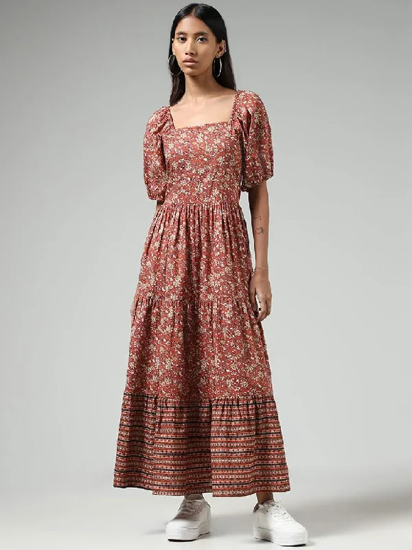 Women's fall - appropriate corduroy pants Distressed women jeans for a trendy and edgy look Bombay Paisley Rust Ditsy Floral Printed Cotton Tiered Maxi Dress Women's fall - appropriate corduroy pants Distressed women jeans for a trendy and edgy look Bombay Paisley Rust Ditsy Floral Printed Cotton Tiered Maxi Dress