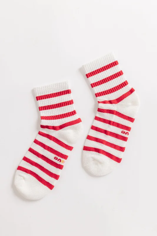 women tights with a ribbed texture for added interestCove Red & White Stripe Socks