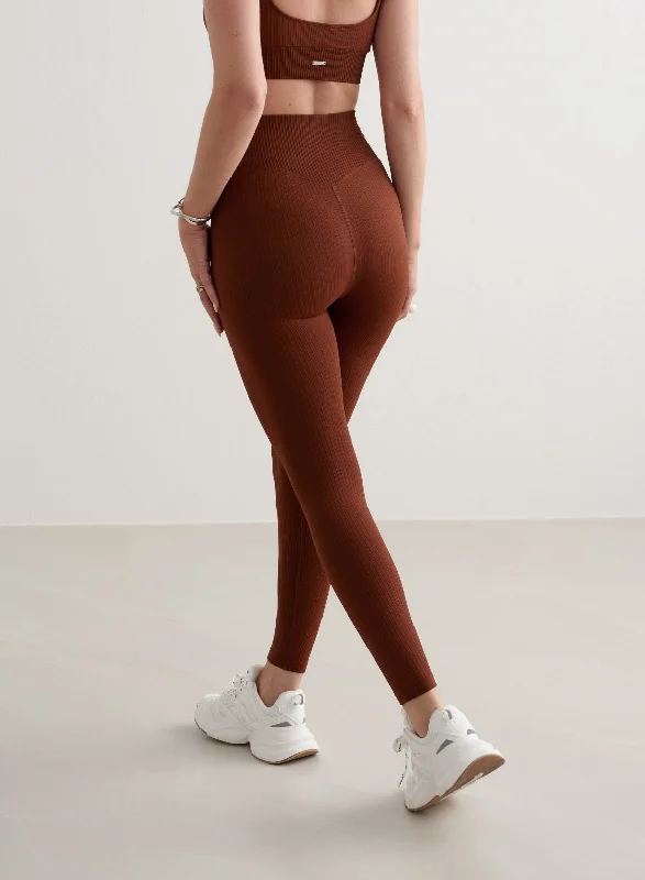 women tights with a diamond - pattern for a sophisticated styleMahogany Ribbed Seamless Tights women tights with a diamond - pattern for a sophisticated styleMahogany Ribbed Seamless Tights