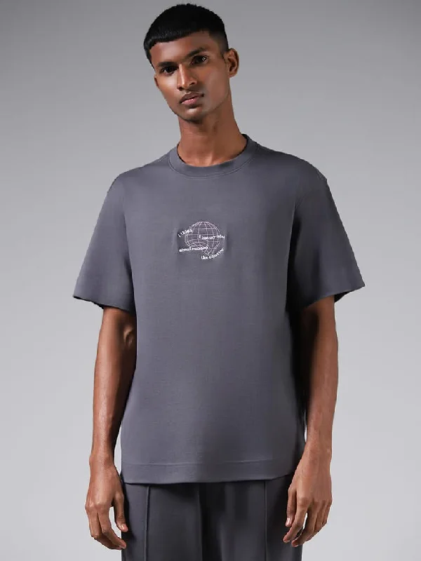 Women's expensive designer pants Dark - wash women jeans for a sophisticated and slimming effect Studiofit Grey Typographic Printed Cotton Blend Relaxed-Fit T-Shirt Women's expensive designer pants Dark - wash women jeans for a sophisticated and slimming effect Studiofit Grey Typographic Printed Cotton Blend Relaxed-Fit T-Shirt
