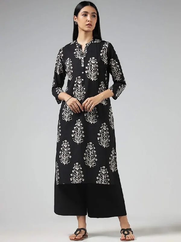 Women's paisley bohemian pants Embroidered women jeans with intricate patterns Utsa Black Floral Printed Cotton Kurta Women's paisley bohemian pants Embroidered women jeans with intricate patterns Utsa Black Floral Printed Cotton Kurta