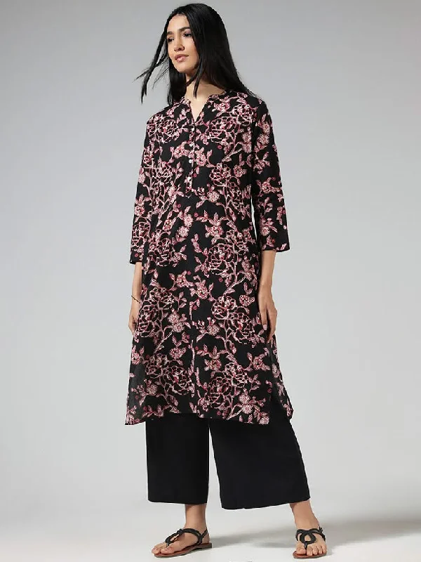 Women's on - sale casual pants Light - wash women jeans for a fresh and summery appearance Utsa Black Floral Printed Cotton Kurta Women's on - sale casual pants Light - wash women jeans for a fresh and summery appearance Utsa Black Floral Printed Cotton Kurta