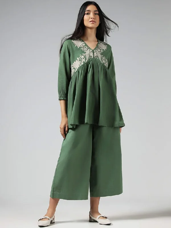 Women's long - length casual pants Straight - leg women jeans with a classic and timeless appeal Utsa Green Floral Embroidered Cotton Tunic Women's long - length casual pants Straight - leg women jeans with a classic and timeless appeal Utsa Green Floral Embroidered Cotton Tunic