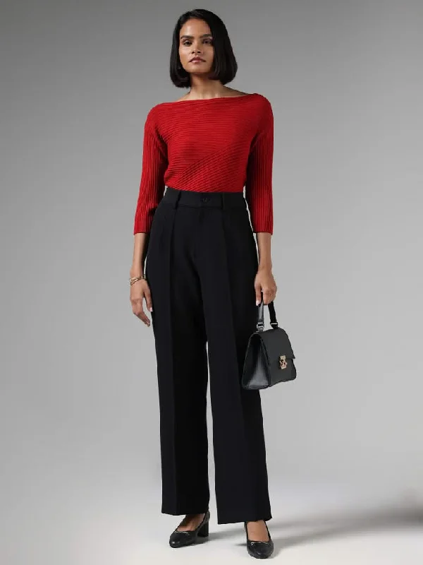 Women's pants for theme park visits Mom jeans for a nostalgic and casual look Wardrobe Red Crisscross Striped Sweater Women's pants for theme park visits Mom jeans for a nostalgic and casual look Wardrobe Red Crisscross Striped Sweater