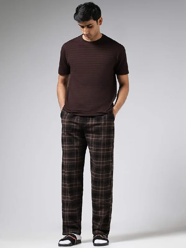 Women's pants with hidden pockets Embellished women jeans with studs or rhinestones for a glamorous touch WES Lounge Brown Plaid Checked Cotton Relaxed-Fit Pyjamas Women's pants with hidden pockets Embellished women jeans with studs or rhinestones for a glamorous touch WES Lounge Brown Plaid Checked Cotton Relaxed-Fit Pyjamas