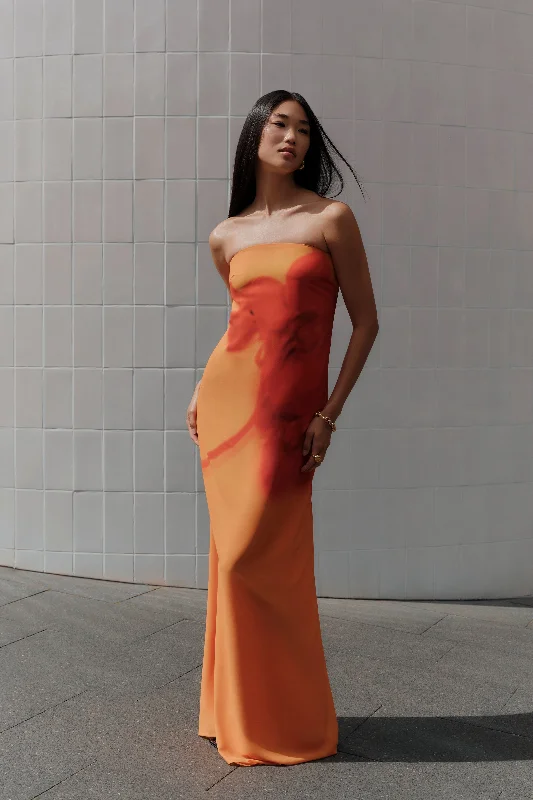 Maxi dresses with a gathered skirt for a voluminous and dramatic effectAmaya Strapless Chiffon Maxi Dress - Koi Orchid Print Maxi dresses with a gathered skirt for a voluminous and dramatic effectAmaya Strapless Chiffon Maxi Dress - Koi Orchid Print