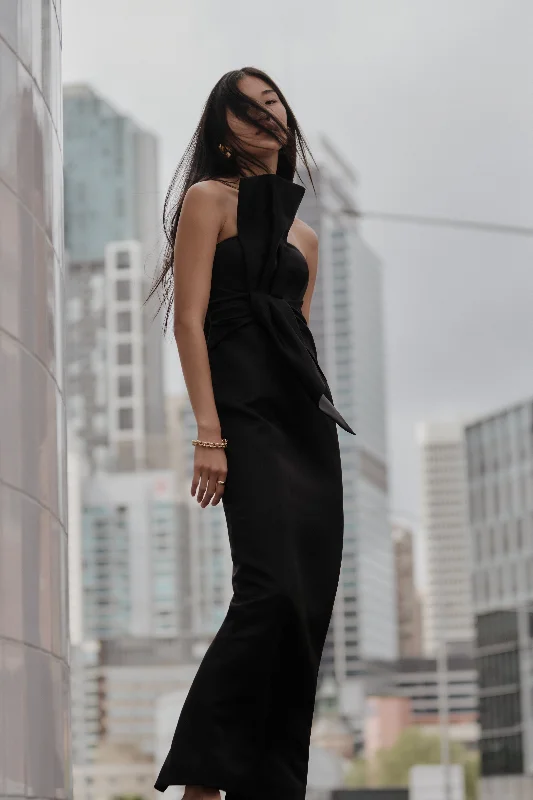 Maxi dresses with pom - pom trims for a playful and festive lookCyrill Strapless Satin Structured Maxi Dress - Black Maxi dresses with pom - pom trims for a playful and festive lookCyrill Strapless Satin Structured Maxi Dress - Black