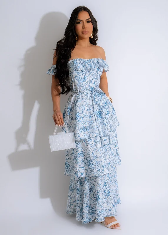 Maxi dresses with a pleated skirt for a timeless and elegant appearanceDay Dream Maxi Dress Blue Maxi dresses with a pleated skirt for a timeless and elegant appearanceDay Dream Maxi Dress Blue