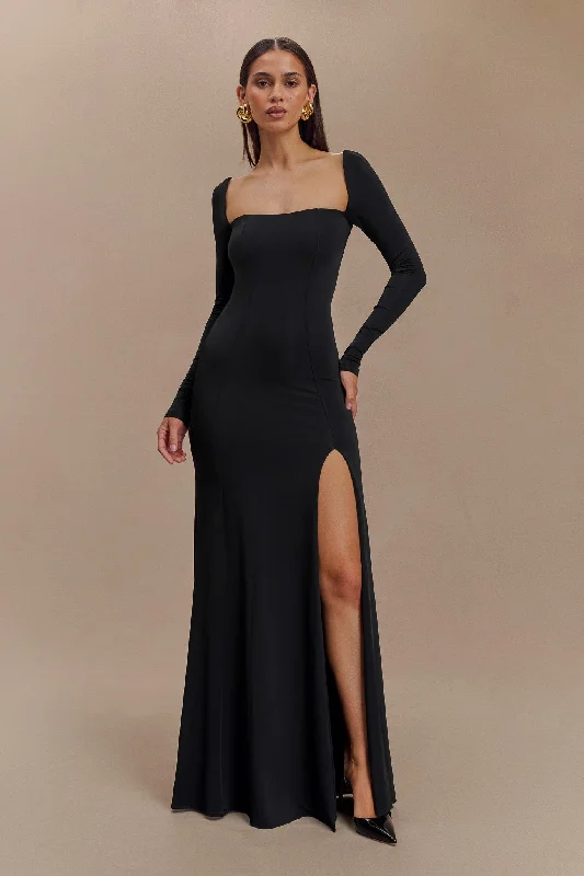 Maxi dresses with a gathered skirt for a voluminous and dramatic effectDesirie Slinky Long Sleeve Maxi Dress With Split - Black Maxi dresses with a gathered skirt for a voluminous and dramatic effectDesirie Slinky Long Sleeve Maxi Dress With Split - Black