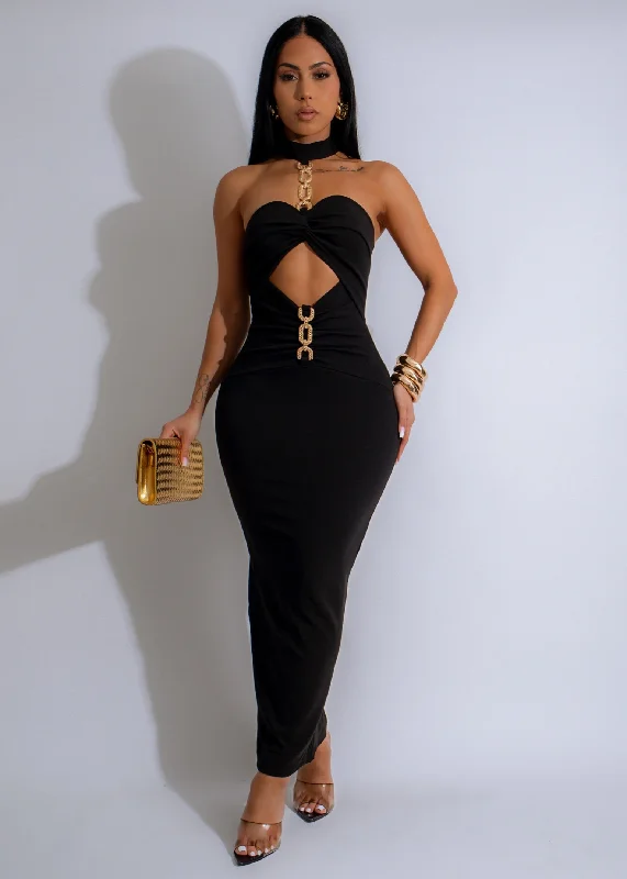 Maxi dresses with thin spaghetti straps for a delicate and feminine feelMidnight Empress Maxi Dress Black Maxi dresses with thin spaghetti straps for a delicate and feminine feelMidnight Empress Maxi Dress Black