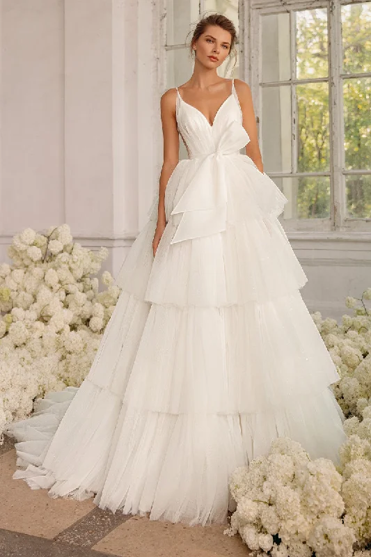 Satin maxi dresses with a high - low hem for a modern twistRomantic Glam Ivory Tulle Tiered Maxi Dress Satin maxi dresses with a high - low hem for a modern twistRomantic Glam Ivory Tulle Tiered Maxi Dress