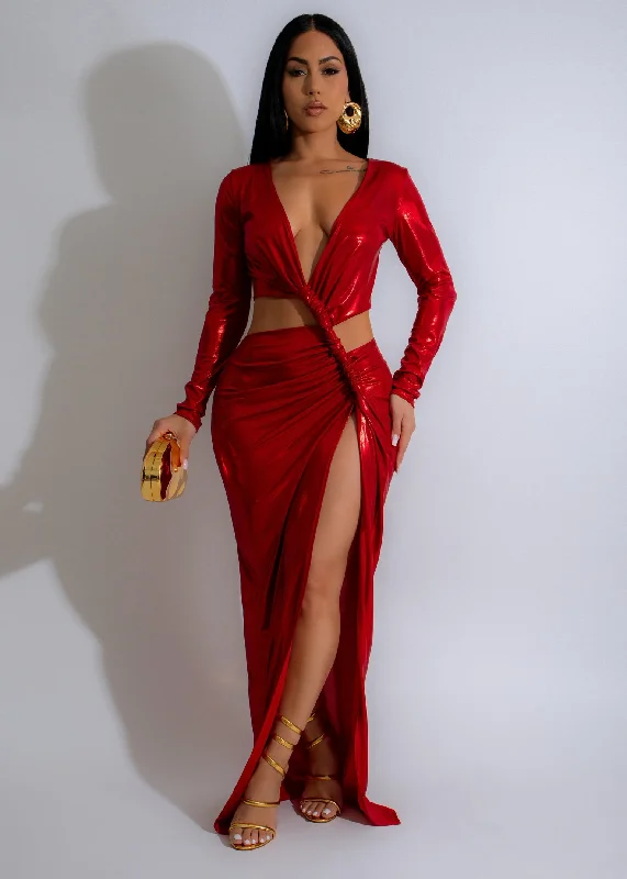Maxi dresses with mesh panels for a sexy and trendy appearanceShadow Envy Metallic Maxi Dress Red Maxi dresses with mesh panels for a sexy and trendy appearanceShadow Envy Metallic Maxi Dress Red