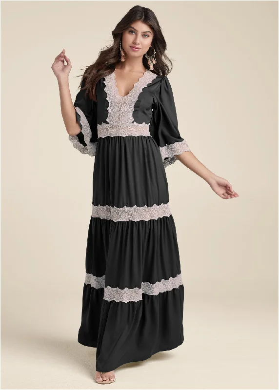 Printed maxi dresses with abstract patterns for an artistic lookLace Detail Maxi Dress - Black Multi Printed maxi dresses with abstract patterns for an artistic lookLace Detail Maxi Dress - Black Multi
