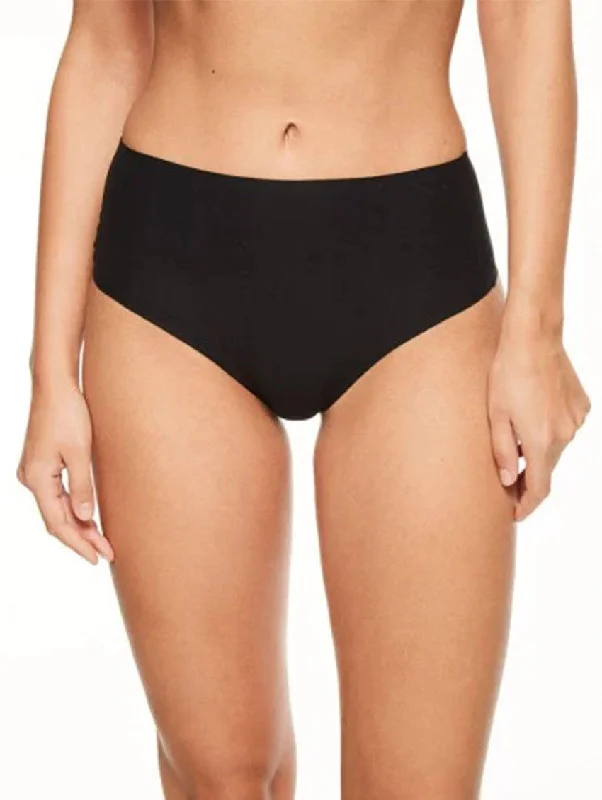 seamless odor - control women thongs for all - day confidenceChantelle SoftStretch Retro Thong seamless odor - control women thongs for all - day confidenceChantelle SoftStretch Retro Thong