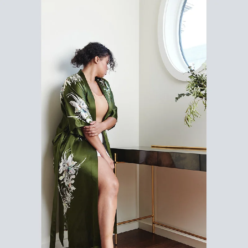 modern - designed women robes for a contemporary lookWashable Silk Yuri Long Kimono Robe (Plus Size) modern - designed women robes for a contemporary lookWashable Silk Yuri Long Kimono Robe (Plus Size)